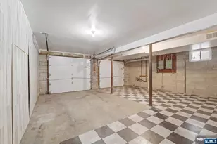 1109 Essex Ave, Linden, NJ 07036 - Photo 32