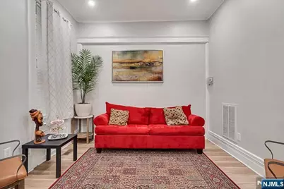 257 Woodlawn Avenue, Jersey City, NJ 07305 - Photo 14