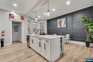 257 Woodlawn Ave, Jersey City, NJ 07305 - Photo 4