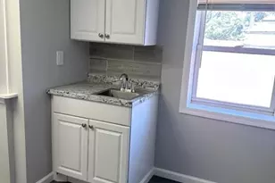 13 Lee Pl, Clifton, NJ 07011 - Photo 2