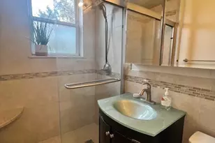 215 Orient Way B2, Rutherford, NJ 07070 - Photo 20