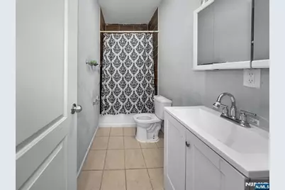 740 E 18th Street 1 #1, Paterson, NJ 07501 - Photo 6