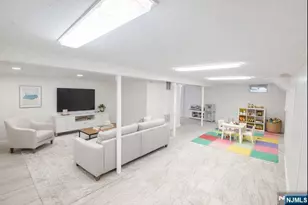 10 Center St, Cresskill, NJ 07626 - Photo 18