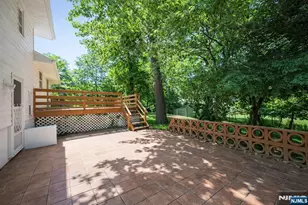 10 Center St, Cresskill, NJ 07626 - Photo 22