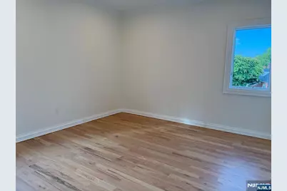 95 Redneck Avenue, Little Ferry, NJ 07643 - Photo 20