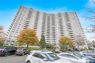2000 Linwood Ave 5L, Fort Lee, NJ 07024 - Photo 22