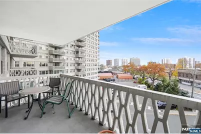 2000 Linwood Avenue 5L #5L, Fort Lee, NJ 07024 - Photo 18