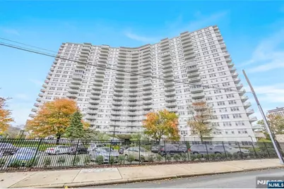 2000 Linwood Avenue 5L #5L, Fort Lee, NJ 07024 - Photo 20