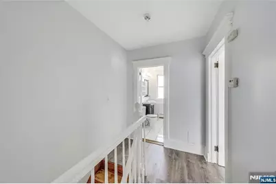 425 Hancock Place, Fairview, NJ 07022 - Photo 20