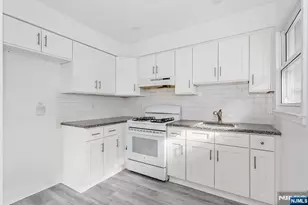 86 Chestnut St, Rutherford, NJ 07070 - Photo 1