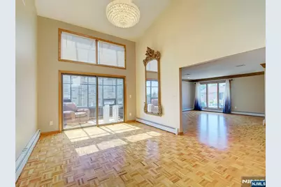 18 Jani, Clifton, NJ 07013 - Photo 4