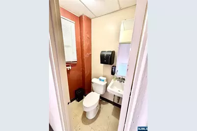 580-584 E Ridge Road, North Arlington, NJ 07031 - Photo 10