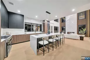 801 Godwin Rd, Paramus, NJ 07652 - Photo 20