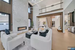 801 Godwin Rd, Paramus, NJ 07652 - Photo 8