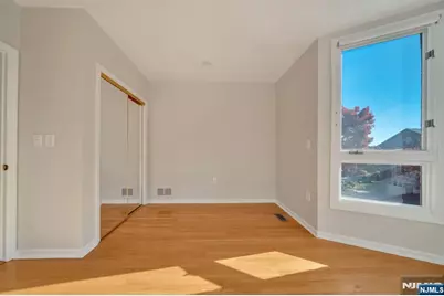 55 Victoria Place, Fort Lee, NJ 07024 - Photo 32