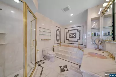 55 Victoria Place, Fort Lee, NJ 07024 - Photo 26