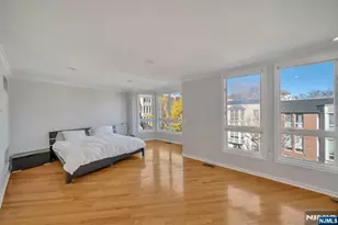 55 Victoria Pl, Fort Lee, NJ 07024 - Photo 24