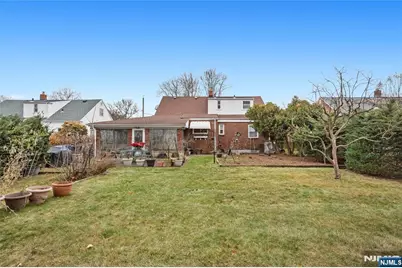 431 Blanchard Terrace, Hackensack, NJ 07601 - Photo 38