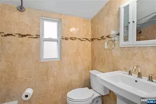 431 Blanchard Terrace, Hackensack, NJ 07601 - Photo 24