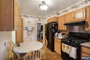 431 Blanchard Terrace, Hackensack, NJ 07601 - Photo 10
