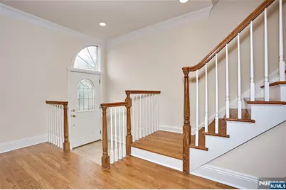 136 Stonegate Trail 37 #37, Cresskill, NJ 07626 - Photo 6