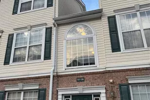 138 Limerick Ln, Phillipsburg, NJ 08865 - Photo 1