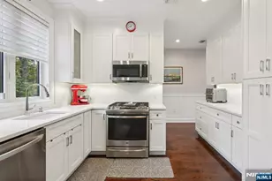 555 Edgewater Ave 103 Reserve Ct, Ridgefield, NJ 07657 - Photo 18