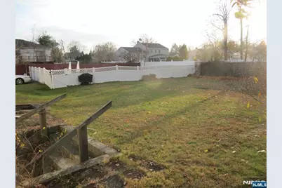 37 Atwood Place, Wayne, NJ 07470 - Photo 8