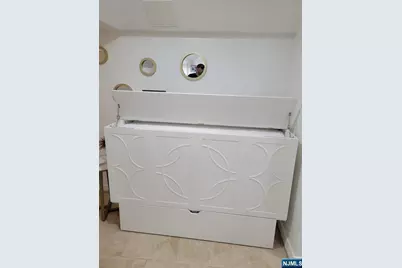 576 Ridgeland Terrace, Englewood, NJ 07631 - Photo 18