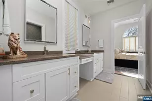 319 Franklin Pl, Paramus, NJ 07652 - Photo 34