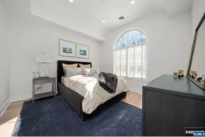 319 Franklin Place, Paramus, NJ 07652 - Photo 36