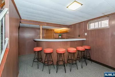 153 Madison Avenue, Rochelle Park Township, NJ 07662 - Photo 24