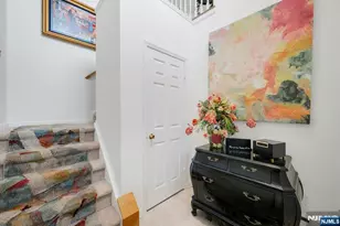 8 Caleb Ct 904, Hamburg, NJ 07419 - Photo 6