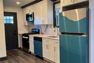 27 Emerald St, Hackensack, NJ 07601 - Photo 6