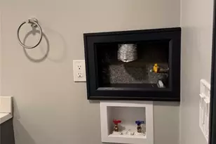 27 Emerald St, Hackensack, NJ 07601 - Photo 32