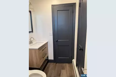 27 Emerald Street, Hackensack, NJ 07601 - Photo 10