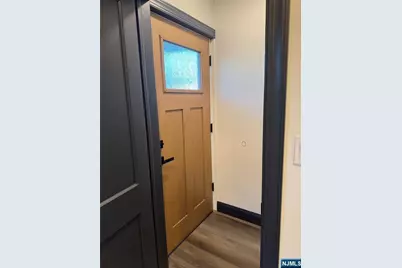 27 Emerald Street, Hackensack, NJ 07601 - Photo 20