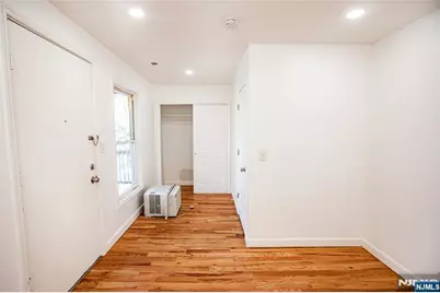 25 Highland Street 3 #3, Paterson, NJ 07524 - Photo 20