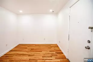 25 Highland Street 3, Paterson, NJ 07524 - Photo 18