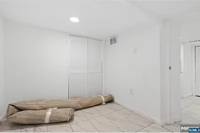 33 Lafayette, Orange, NJ 07050 - Photo 34