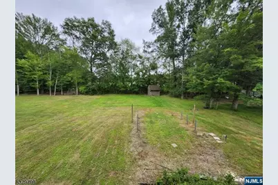 128 Big Piece Road, Fairfield, NJ 07004 - Photo 30