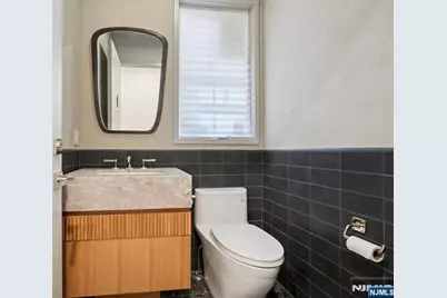 75 Midland Avenue, Montclair, NJ 07042 - Photo 26