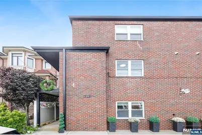 234 Lawton Avenue 1 #1, Cliffside Park, NJ 07010 - Photo 1