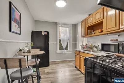 14-16 Crown Street, Bloomfield, NJ 07003 - Photo 20