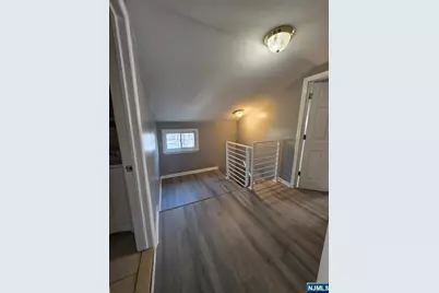 94 17th Street 2 #2, East Orange, NJ 07017 - Photo 12