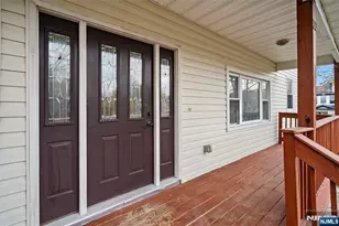 30 Clarendon Pl, Hackensack, NJ 07601 - Photo 4