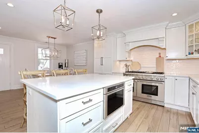 7 Madison Heights, Wyckoff Township, NJ 07481 - Photo 10