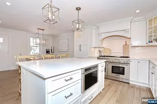 7 Madison Heights, Wyckoff Township, NJ 07481 - Photo 10