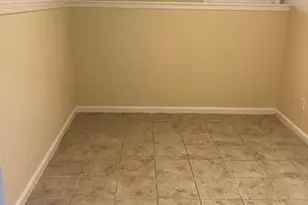 352 Maplewood Dr, Paramus, NJ 07652 - Photo 22