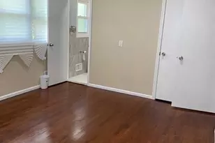 352 Maplewood Dr, Paramus, NJ 07652 - Photo 14